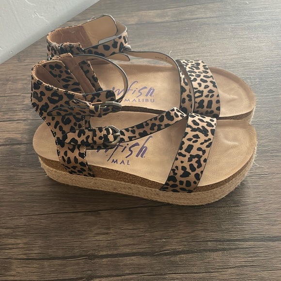 Blowfish Shoes - Blowfish Tan Leopard Sandals